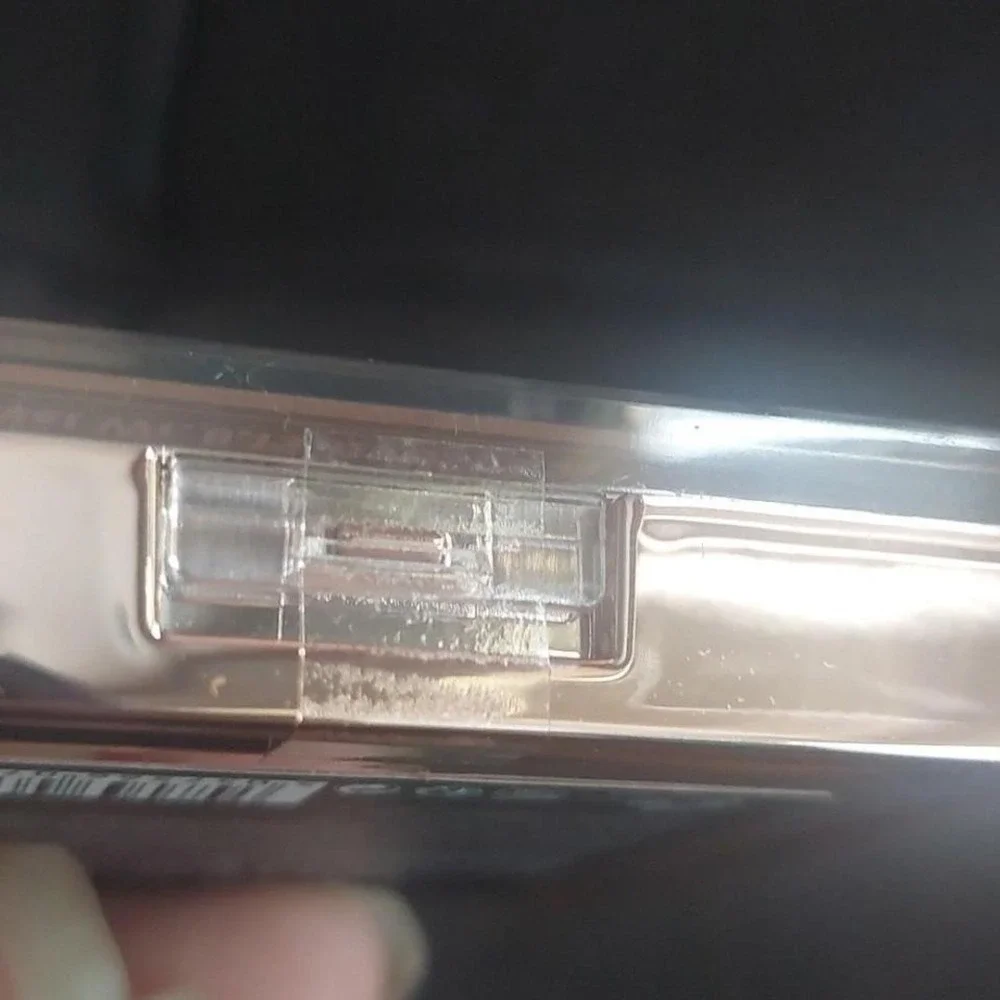 NEW Makeup revolution bake and blot‎ peach pressed powder
